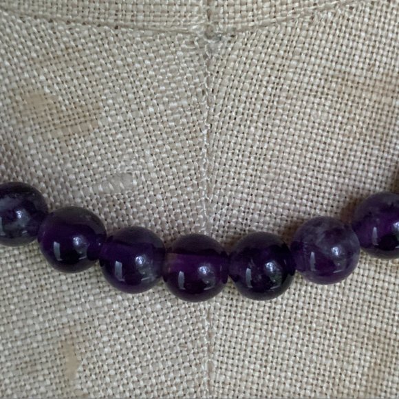 💗 HOST PICK 💗 Mauve Glass Bead Necklace - Picture 6 of 6